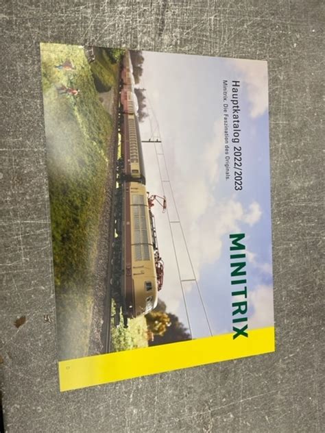 Minitrix 19816 Hauptkatalog 2022 2023 Deutsche Ausgabe