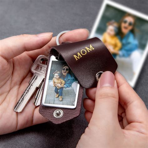 Customized Artificial Leather Photo Keychain