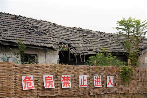 安徽农村路边的这一栋危房里，走出来一位天王嫂 搜狐大视野 搜狐新闻