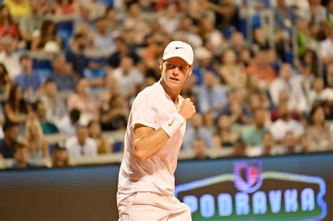 Tennis Jannik Sinner Entra Nella Storia Del Tennis Italiano Onesportime