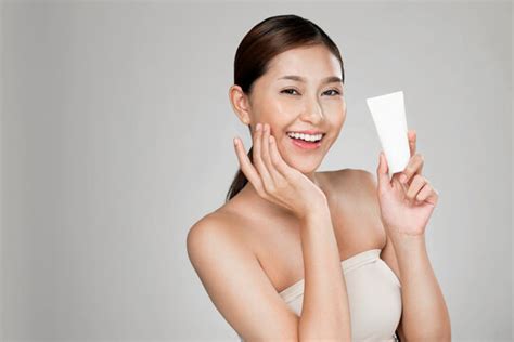 Korean Skincare Products Images – Browse 78,320 Stock Photos, Vectors, and Video | Adobe Stock