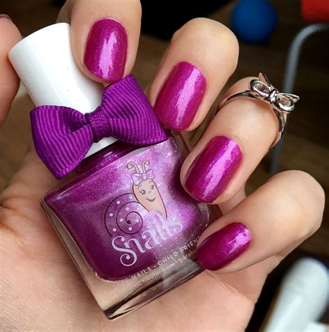 Nails of the Day: Snails' 'Raspberry Pie' Non-Toxic Nail Polish : Vegan ...