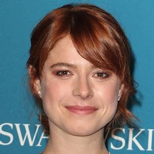 Jessie Buckley - Age, Family, Bio | Famous Birthdays