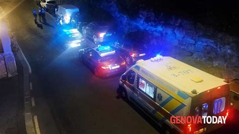 Incidente Stradale In Via Donghi Ferito In Giallo Al San Martino