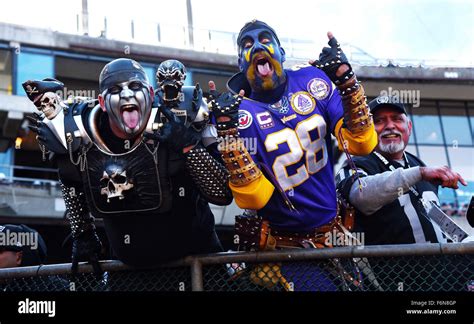 Raider's fans costumes hi-res stock photography and images - Alamy