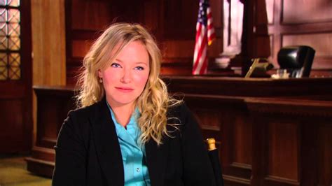 Law And Order Svu Season 15 Finale Kelli Giddish Det Amanda Rollins On Set Tv Interview Youtube