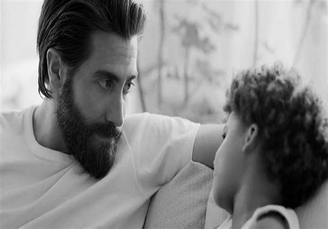 jake-gyllenhaal-calvin-klein kapak | JR. by Campaign