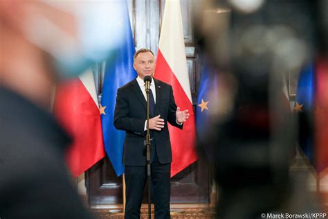 Andrzej Duda jestem przeciwnikiem obowiązkowego szczepienia przeciwko