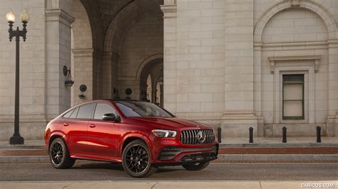 Mercedes Amg Gle Coupe Front Three Quarter Caricos