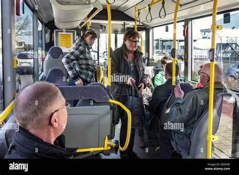 Passagiers Op Bus Van De Lijn Passengers Sitting In Scheduled Service