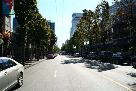 Robson Street Vancouver Shopping Review 10best Experts And Tourist Reviews