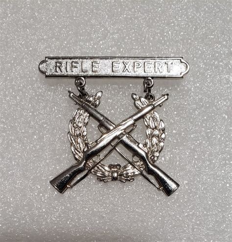 Marine Corps Rifle Expert Badge Bunkermilitary