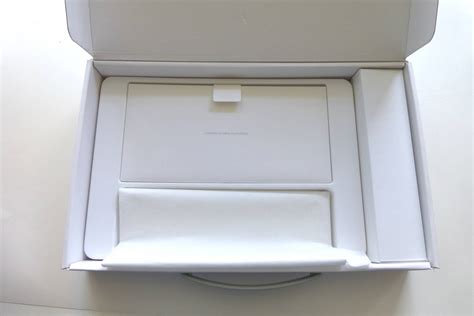 Original Packaging Apple Macbook 13 Inch A1342 Unibody White Realrecyclers