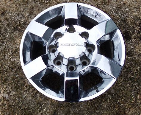 18 X8 Gmc Denali 2500 3500 Chrome Sierra Slt Oem Factory Wheel 8x180 8 Lug Ebay