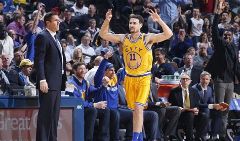 WATCH: Klay Thompson Hits 10 3-pointers Against Pacers