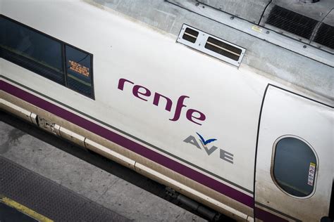 Abono Trenes Gratis Cómo Pedir Los Nuevos Abonos Gratuitos De Renfe