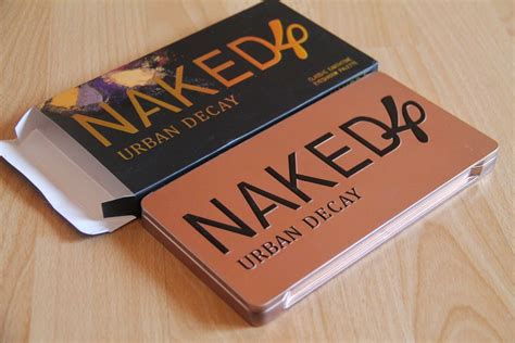 Paleta De Sombra 24 Cores Naked 4 Maquiagem Feminina Nunca Usado