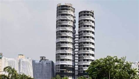 Supertech Twin Towers Demolition Watch All Live Action From Noida Here