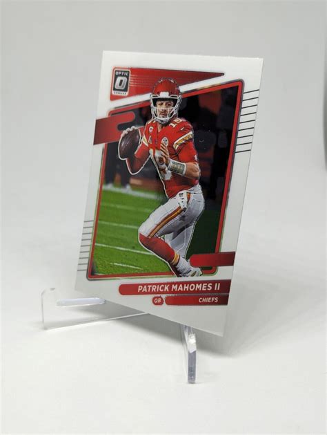 Patrick Mahomes II 2021 Donruss Optic Football Base 34 Kansas City