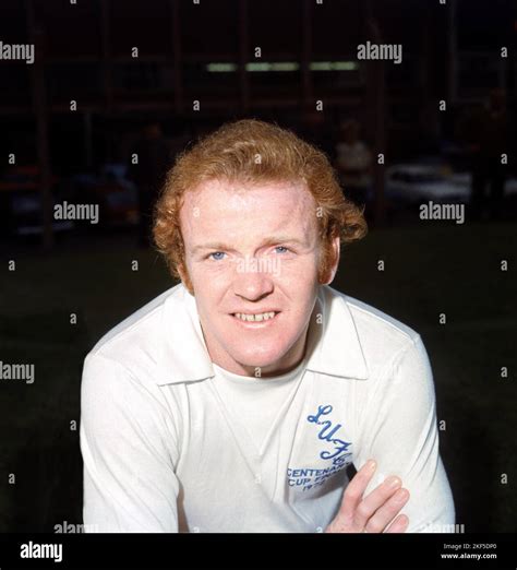 Billy Bremner Leeds United Stock Photo Alamy