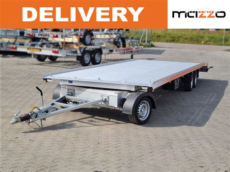 Przyczepa do przewozu samochodów Turntable Transporter 850 x 210cm ALU