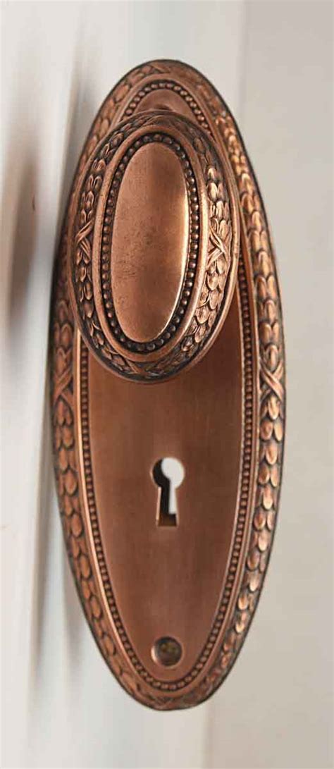 Antique Traditional Bronze Passage Oval Door Knob Set | Olde Good Things