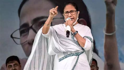 Day After Pms Offensive Mamata Banerjee Marches With Sandeshkhali Women Claims Bengal Only