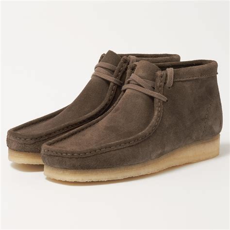 Lyst Clarks Grey Suede Wallabee Boot In Gray For Men