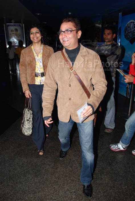 Vinay Pathak At The Fool S Gold Premiere In Fame Andheri On Feb Th