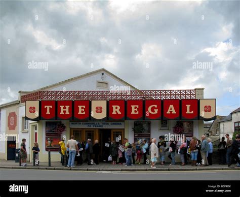 78 year old regal cinema in wadebridge cornwall UK Stock Photo - Alamy