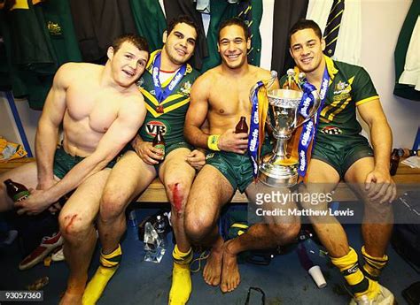 Greg Inglis Kangaroos Photos And Premium High Res Pictures Getty Images