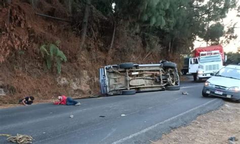 Heridos Jornaleros Tras Volcar Camioneta En La San Juan Tanc Taro