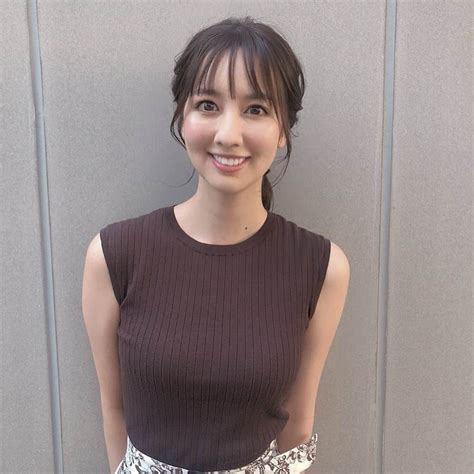 相場詩織さんのインスタグラム写真 相場詩織instagram「期間限定の新番組が始まるため﻿ またまたみやっちさんからヘアアレンジを﻿