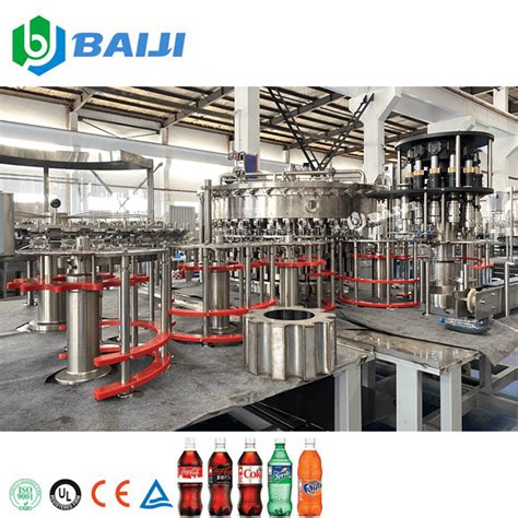 Complete Automatic Carbonated Soft Drink Beverage Filling Machine