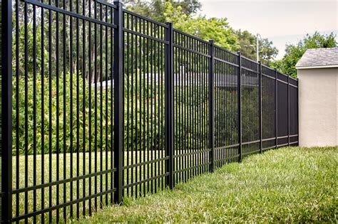 5 Benefits of Aluminum Fences - Foremost Fence