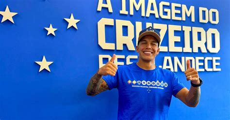 Cruzeiro Oficializa A Volta Do Volante Lucas Romero Toca Da Raposa