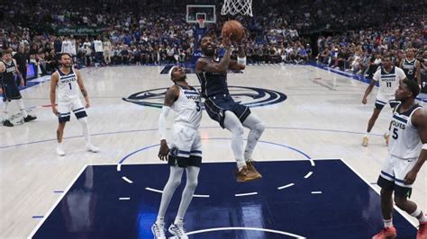 Luka Doncic And Kyrie Irving Each Score 33 Points As Mavs Beat Wolves