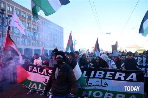 Corteo Per La Palestina In Centro A Torino 3 Febbraio 2024