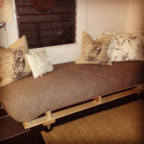 Diy Pallet Daybed Diy Pallet Daybed Pallet Daybed Pallet Diy