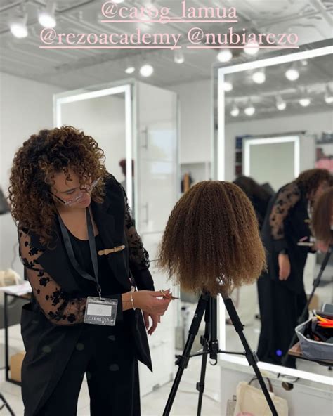 Carolina Vélez González (@carog_lamua) • Instagram photos and videos