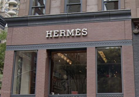 Hermès Store Opening in Williamsburg For…Umm…Some Reason - Greenpointers