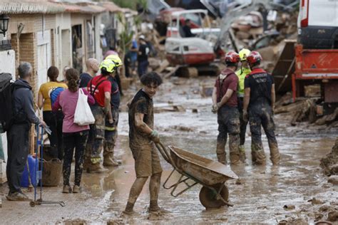 Aumenta El N Mero De Fallecidos En Espa A Por Inundaciones El Comercio