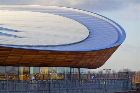 London 2012 Velodrome / Hopkins Architects | ArchDaily