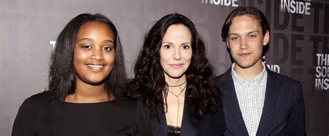 Mary Louise Parker Adopted A Daughter From Africa — Inside Her Single