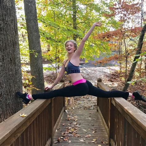 Hot Elena Kampouris Photos ThBlog