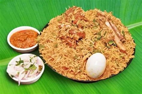 Basic Indian Mutton Dum Biryani Packaging Size 1 Kg Packaging Type