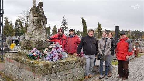 Kwesty na Wszystkich Świętych w powiecie koneckim Na zabytkowe groby i