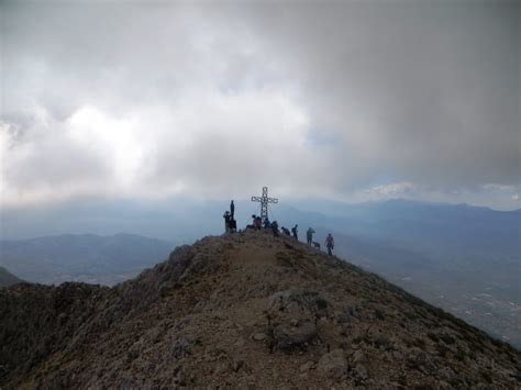 Escursione Guidata Sulla Vetta Del Monte Velino Il Signore Del Lago Foto