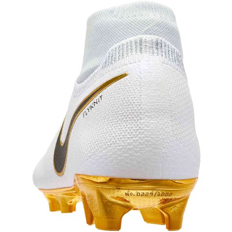 Nike Phantom Vision Elite Fg Ltd White Metallic Gold Soccerpro