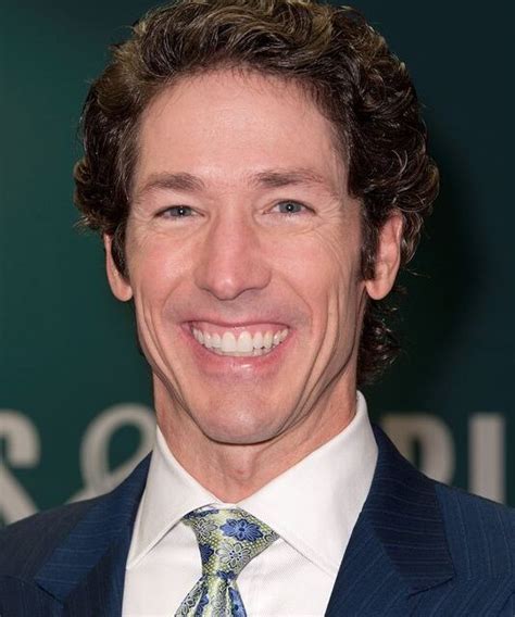 Joel Osteen Biography: Age, Net Worth, Spouse, Parents, Siblings, Children, Career, Books, Awards